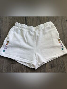 Roller Rabbit White Shorts with Rainbow Heart Trim